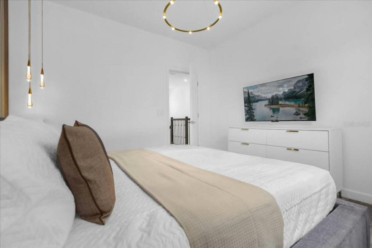 FOX NORT - Residential