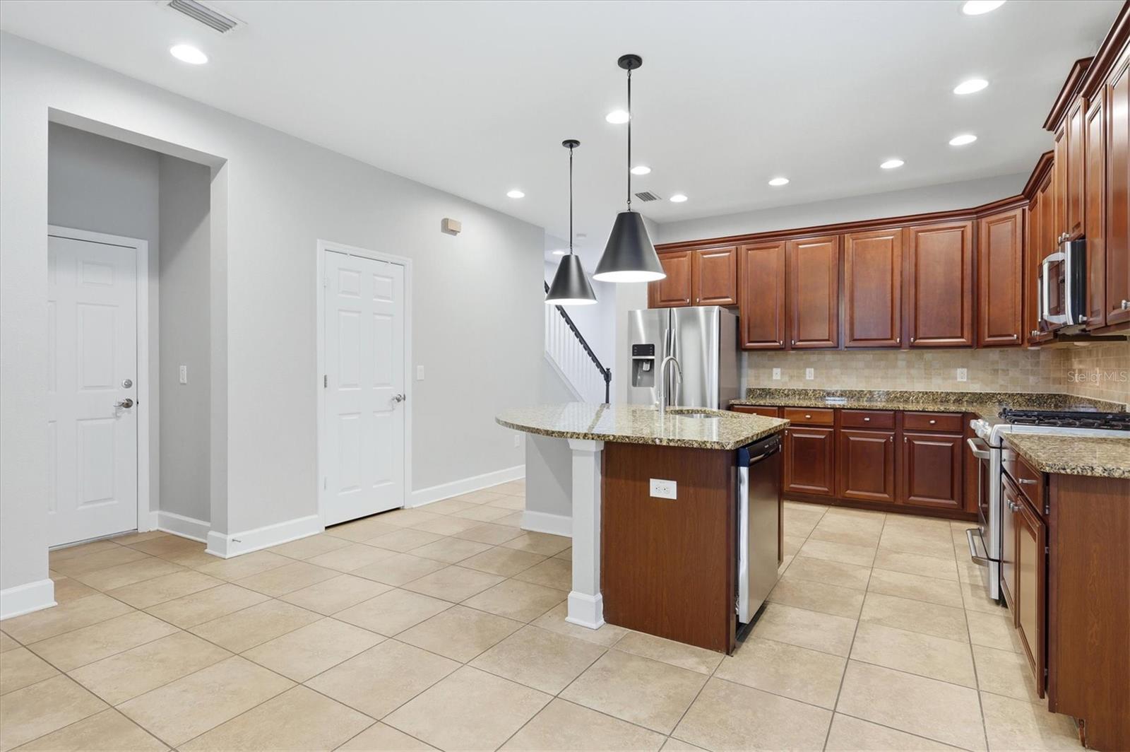ARBOR RESERVE - Residential