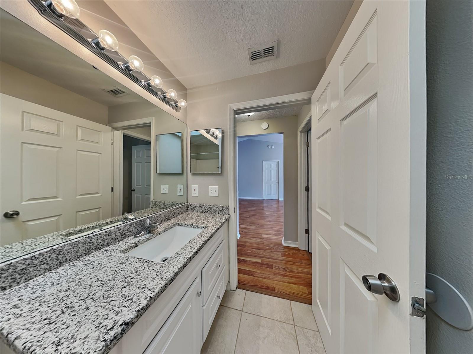 WOODRIDGE PH II SUB - Residential Lease