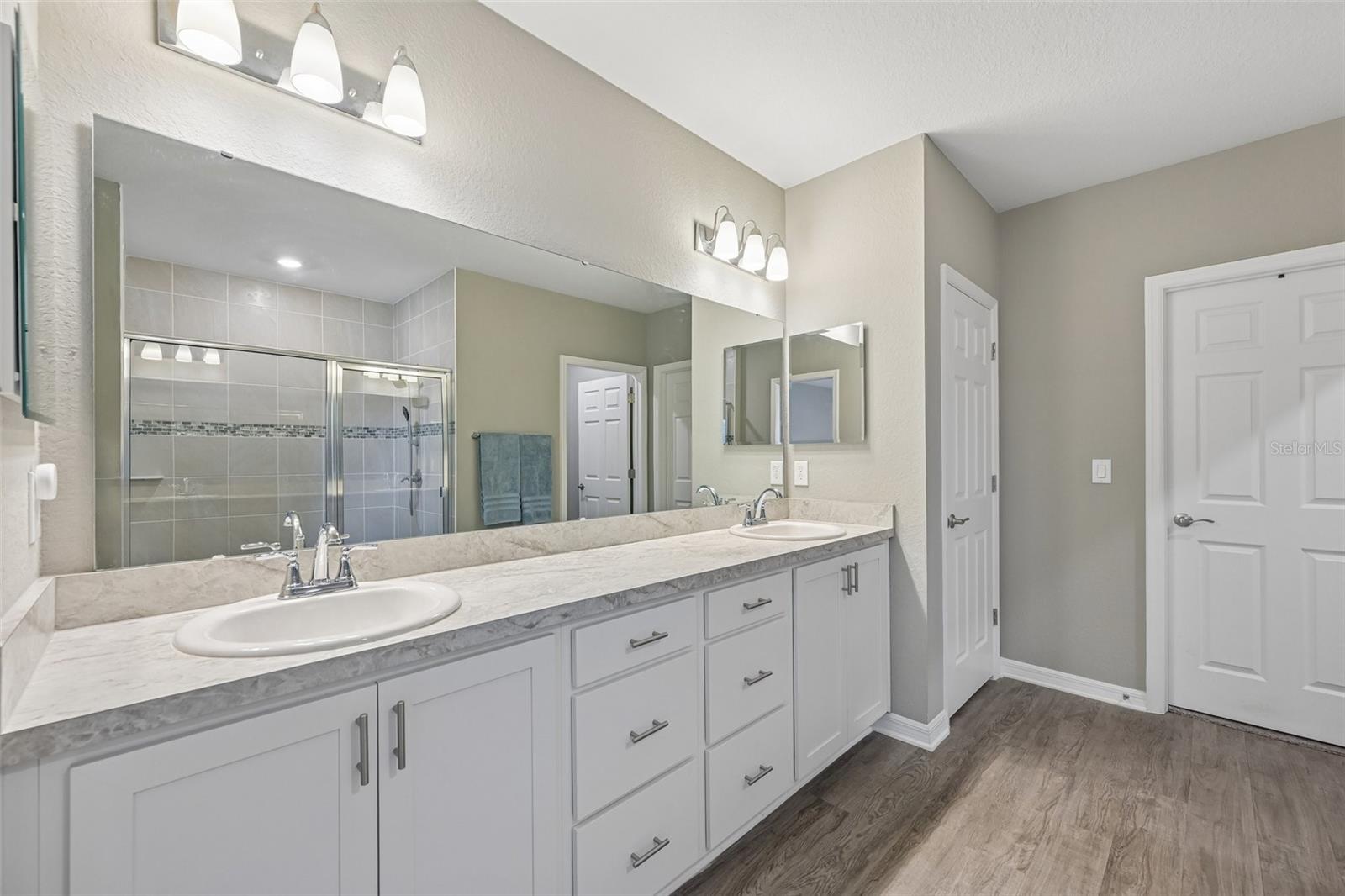 AVIARY AT RUTLAND RANCH PH IIA & IIB - Residential