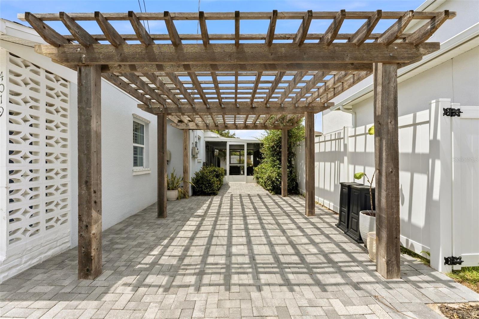 ROSEDALE NORTH - Residential