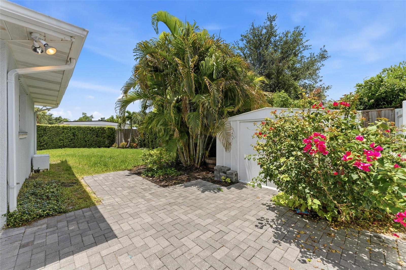ROSEDALE NORTH - Residential