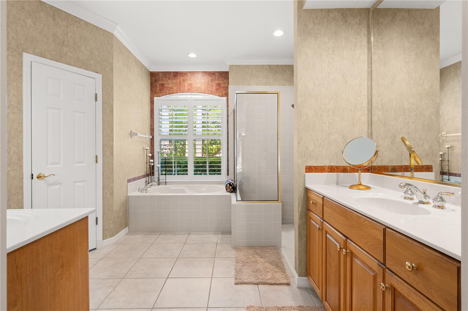 EDGEWATER VILLAGE SUBPHASE B - Residential