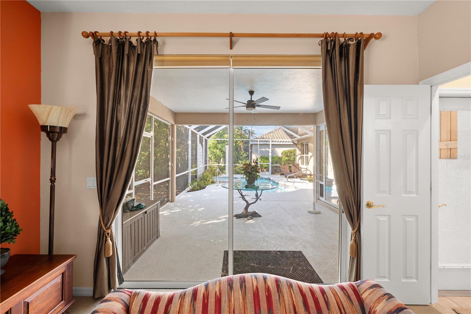 EDGEWATER VILLAGE SUBPHASE B - Residential