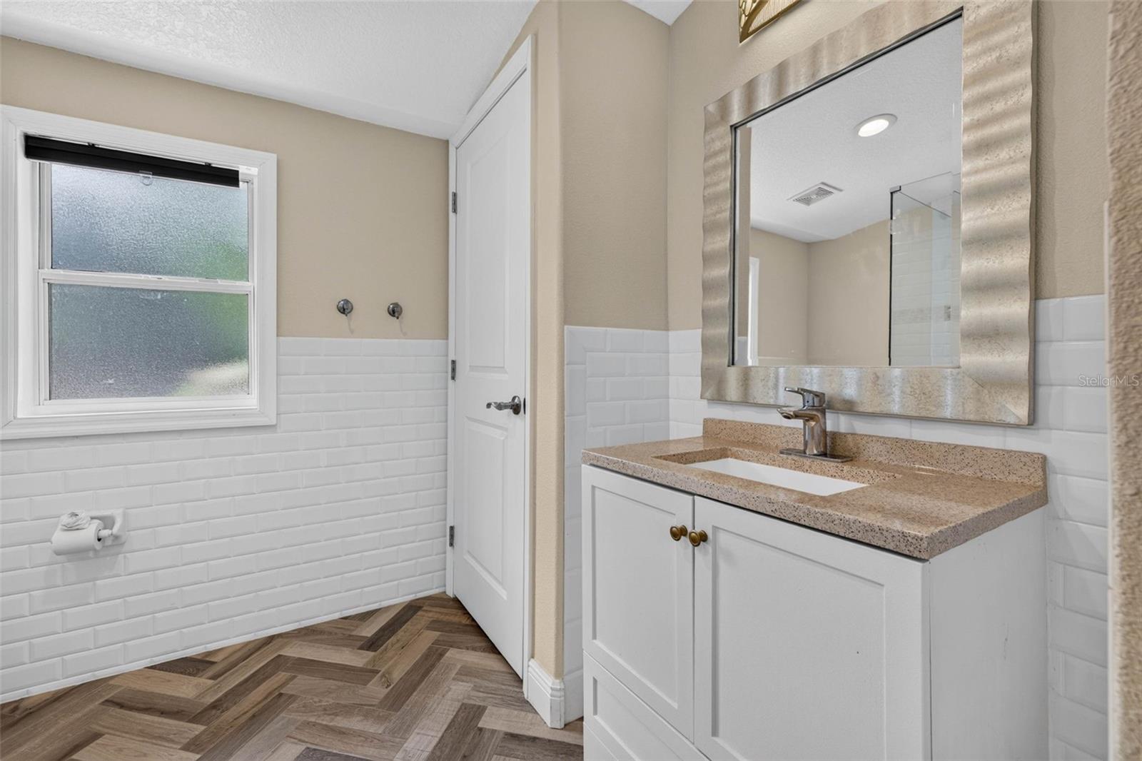 BOCA CIEGA ESTATES - Residential