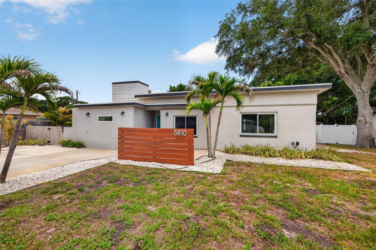 BOCA CIEGA ESTATES - Residential