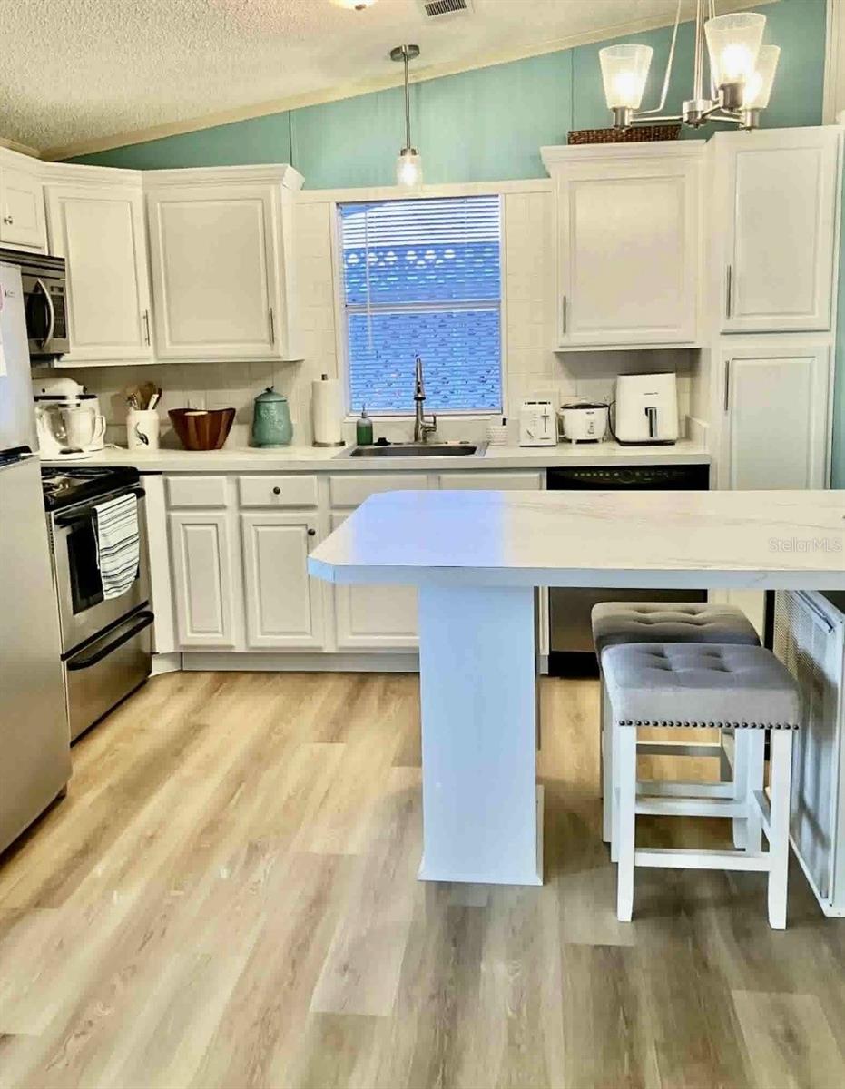 ZELLWOOD STATION COOP MH PARK - Residential