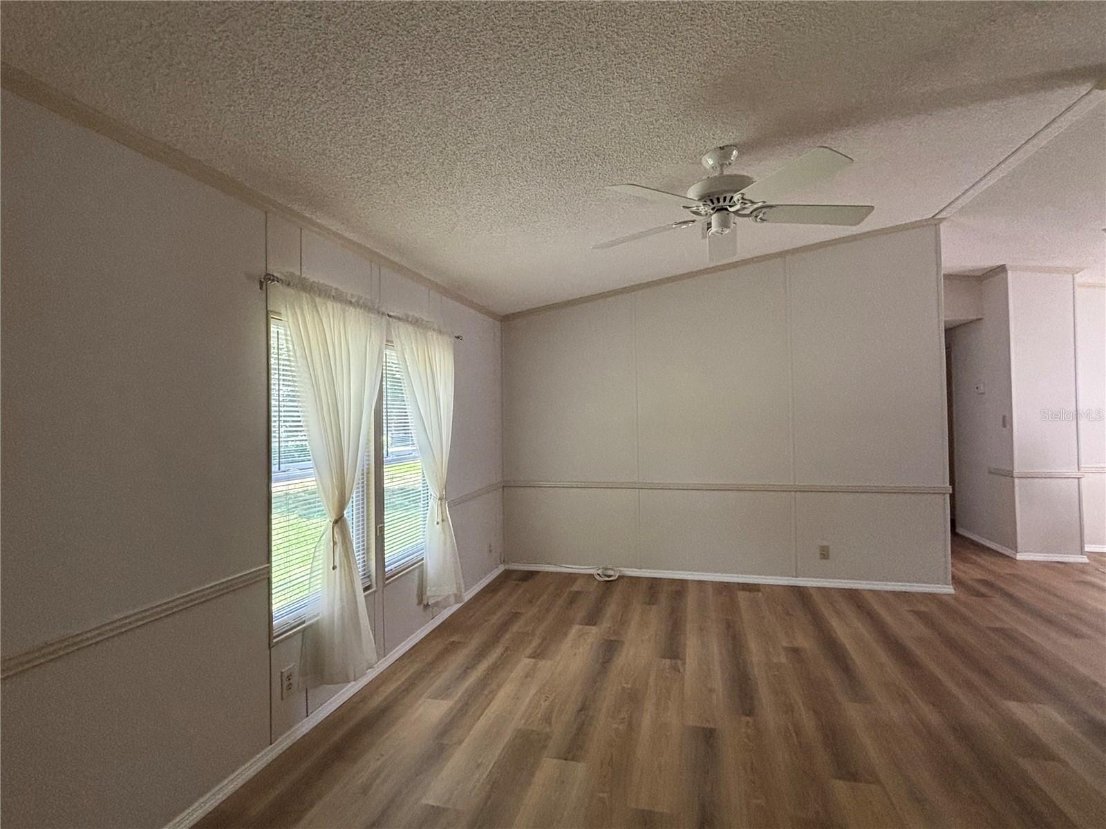 ZELLWOOD STATION COOP MH PARK - Residential