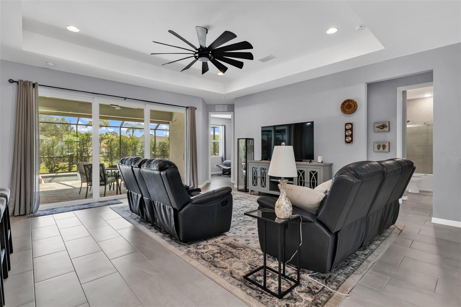 PUNTA GORDA ISLES SEC 20 - Residential