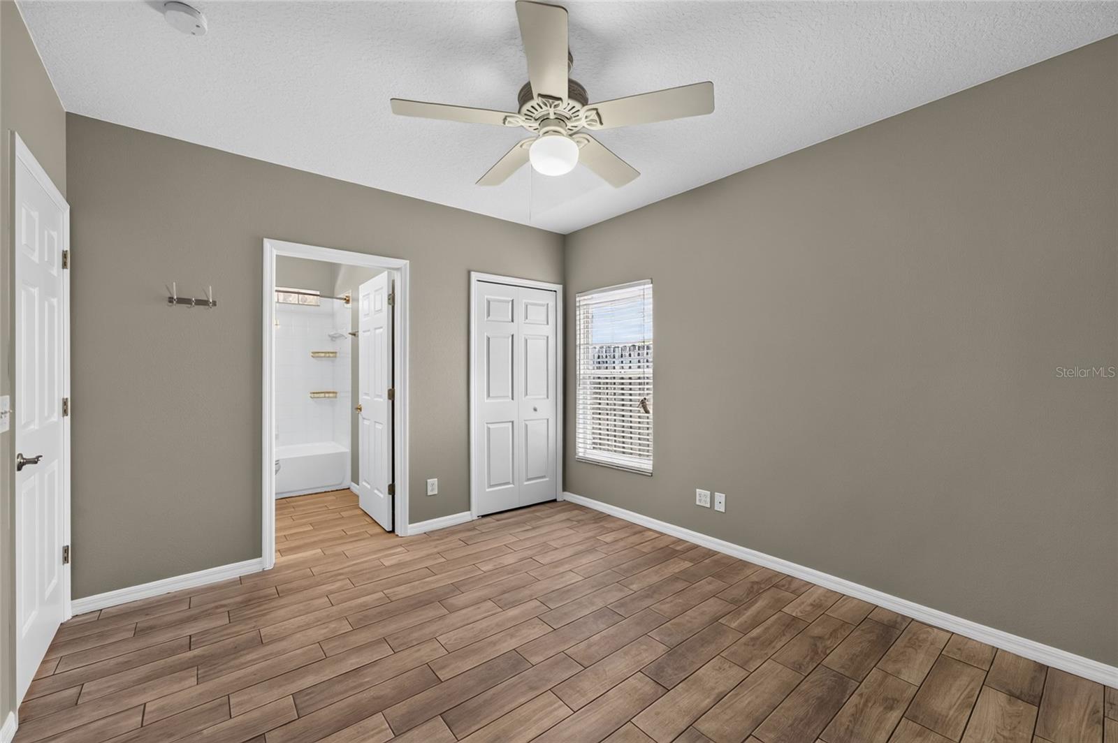 DEER PARK - Residential