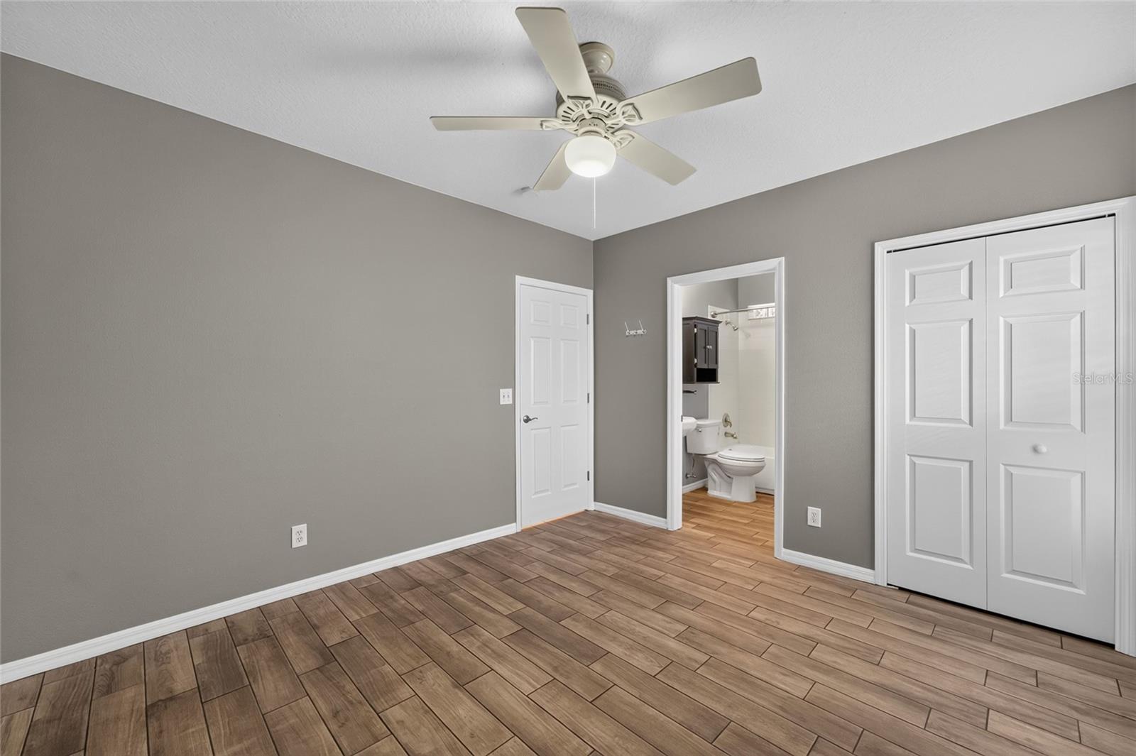 DEER PARK - Residential