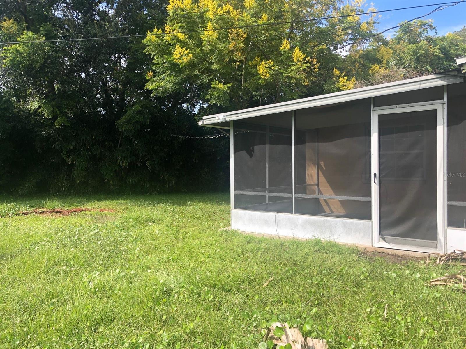 Edgewater Acres Unit 05 Resub - Residential Lease