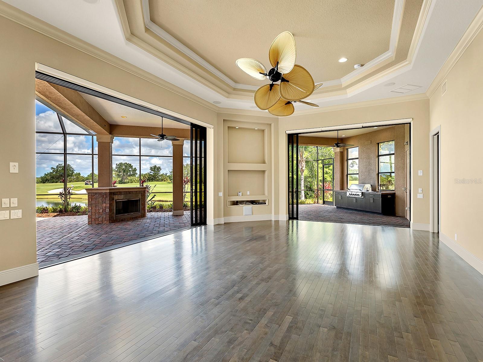 LAKEWOOD RANCH CCV VLG FF - Residential