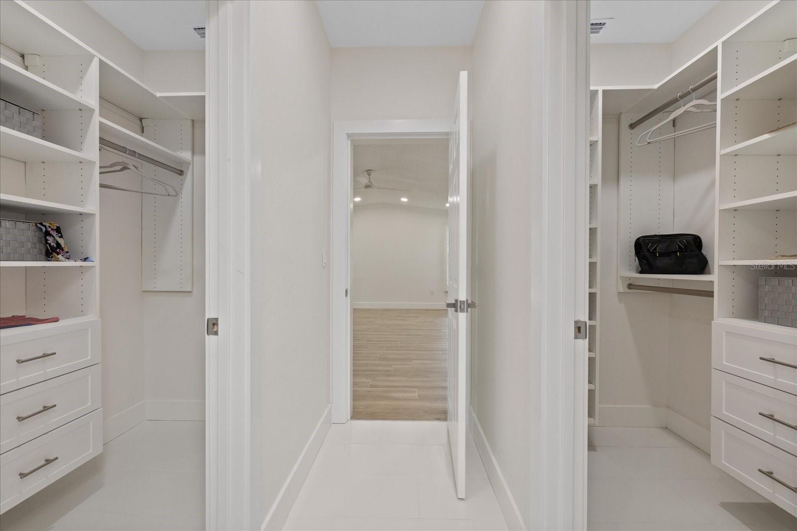 GULF HARBORS WOODLANDS - Residential
