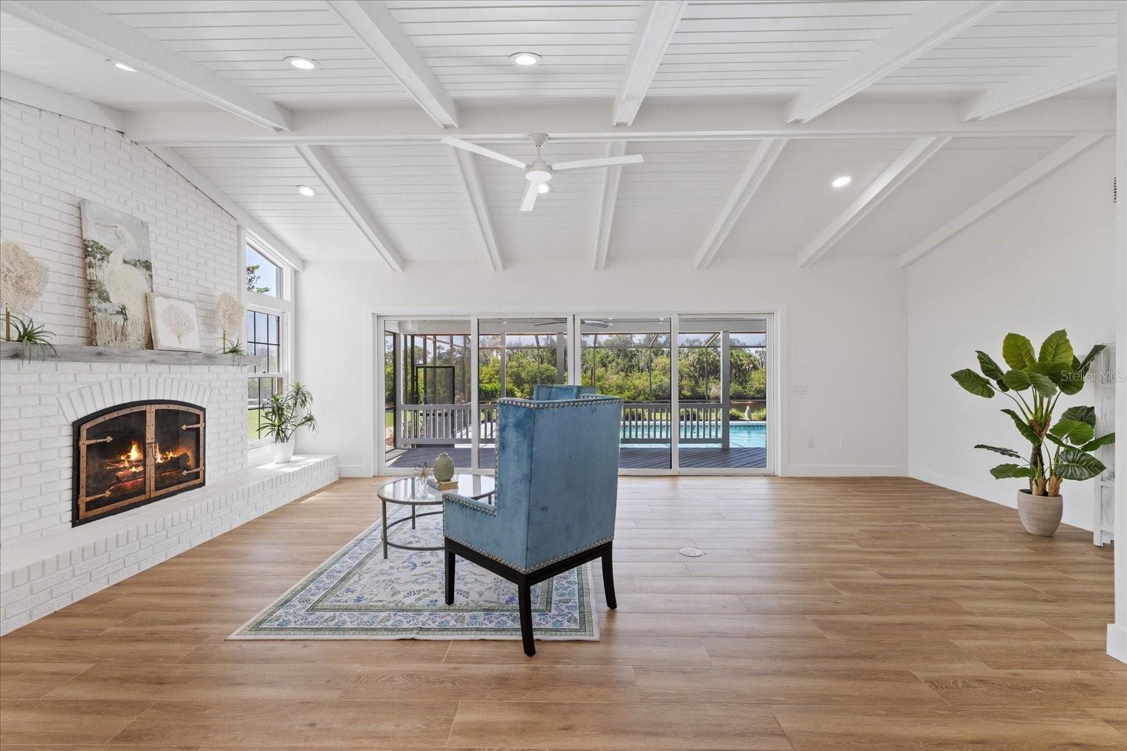 GULF HARBORS WOODLANDS - Residential