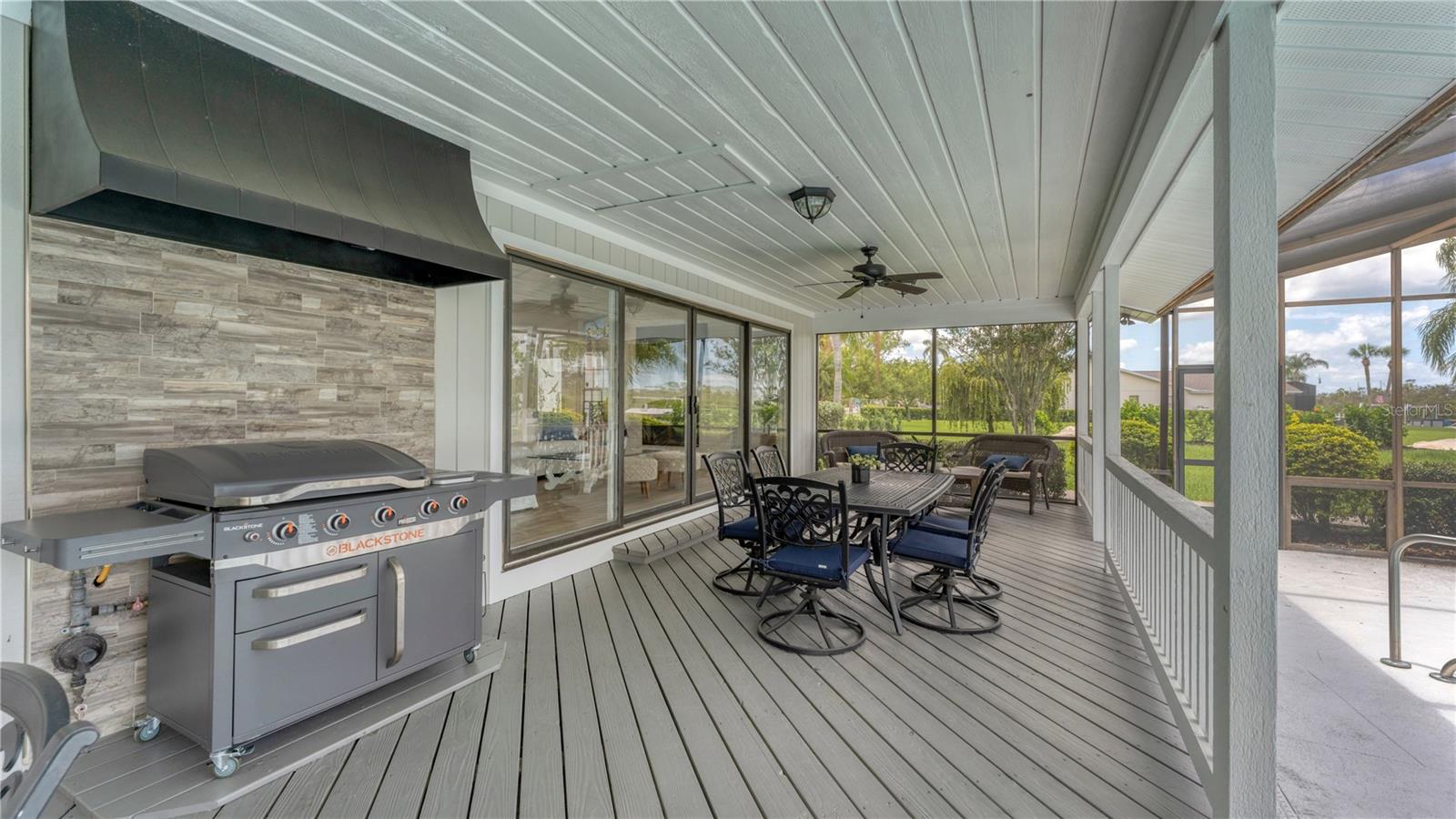 GULF HARBORS WOODLANDS - Residential