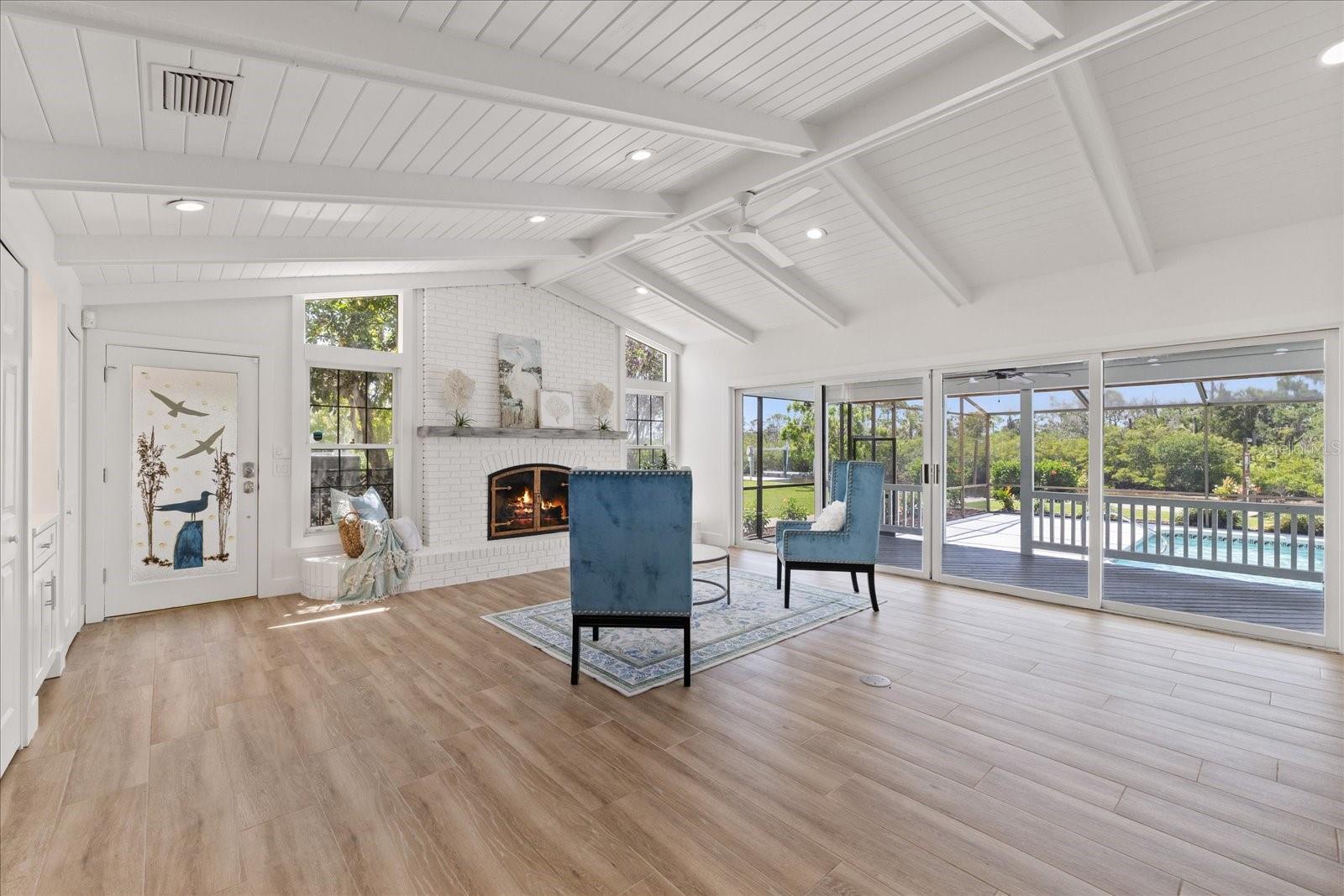 GULF HARBORS WOODLANDS - Residential