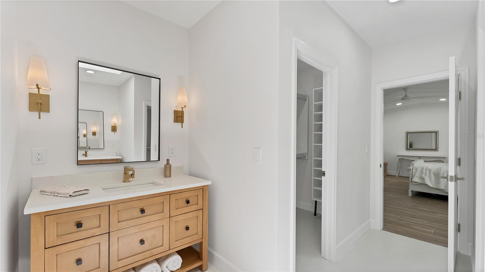 GULF HARBORS WOODLANDS - Residential