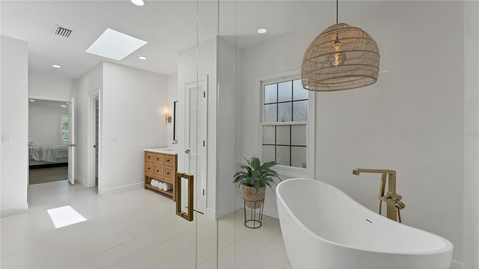GULF HARBORS WOODLANDS - Residential