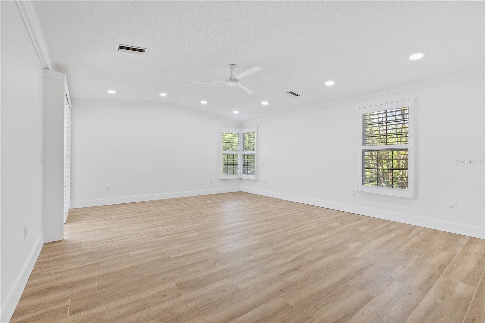 GULF HARBORS WOODLANDS - Residential