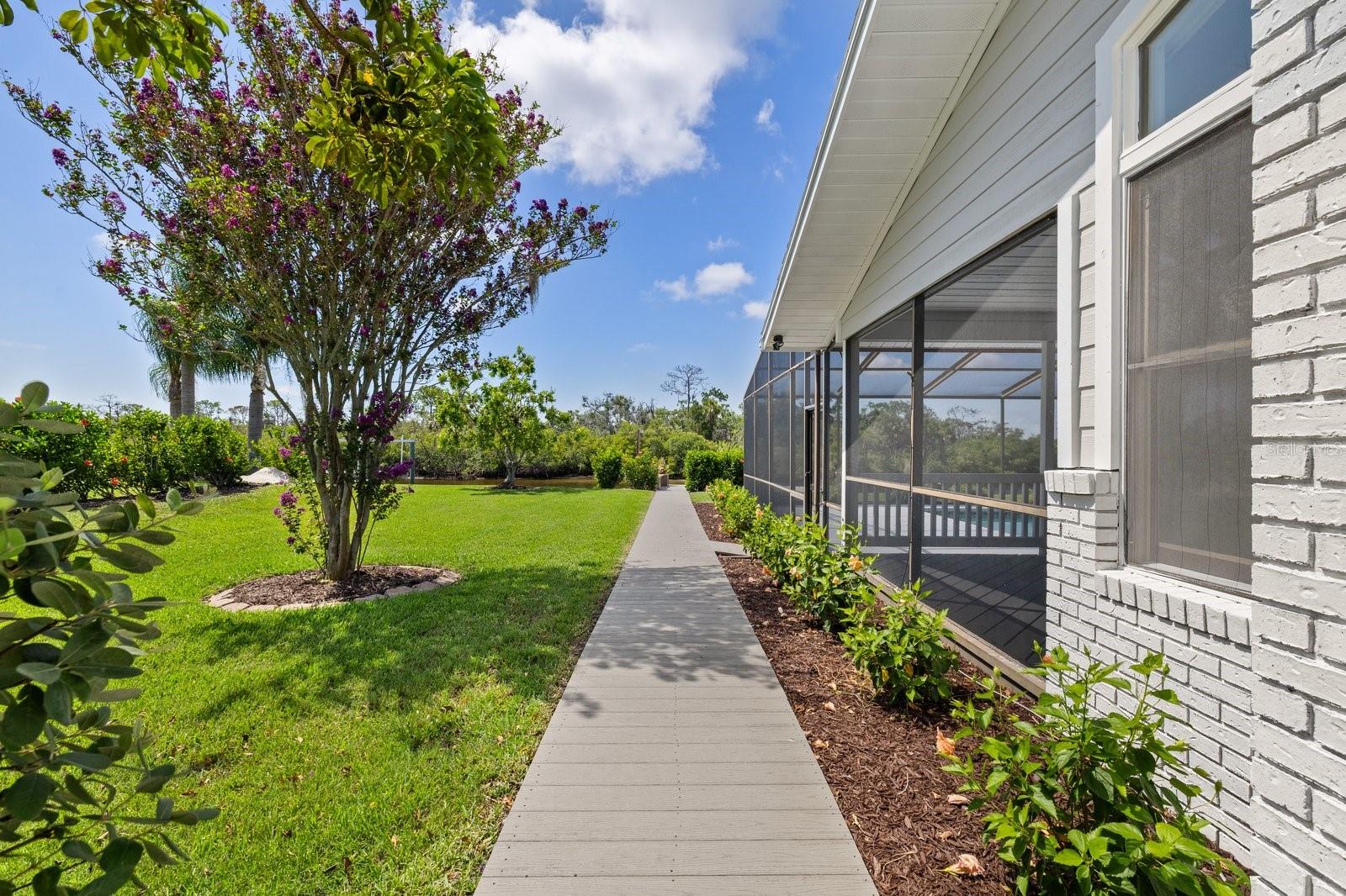 GULF HARBORS WOODLANDS - Residential