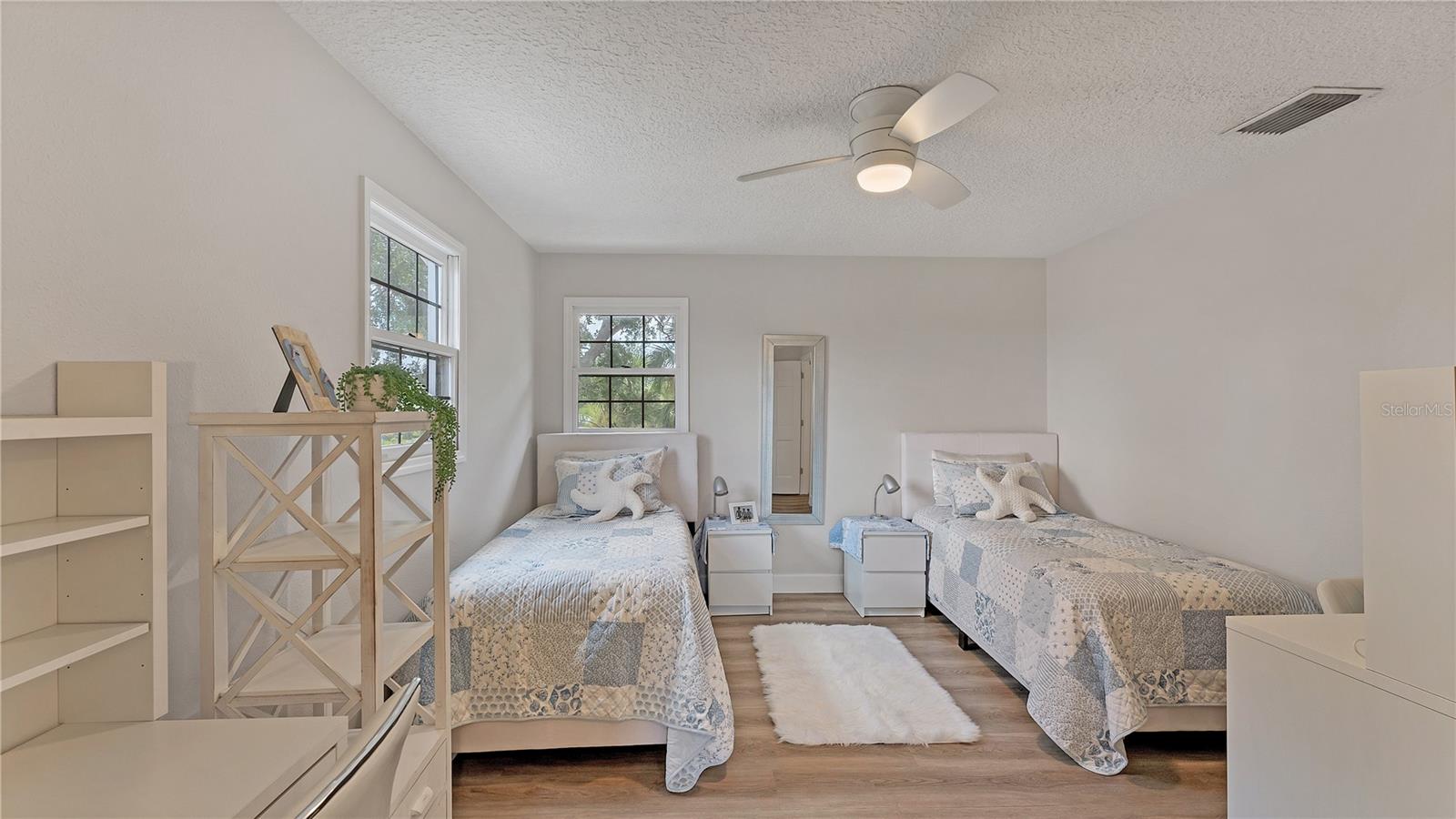 GULF HARBORS WOODLANDS - Residential