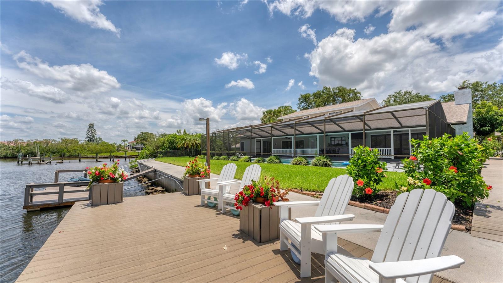 GULF HARBORS WOODLANDS - Residential