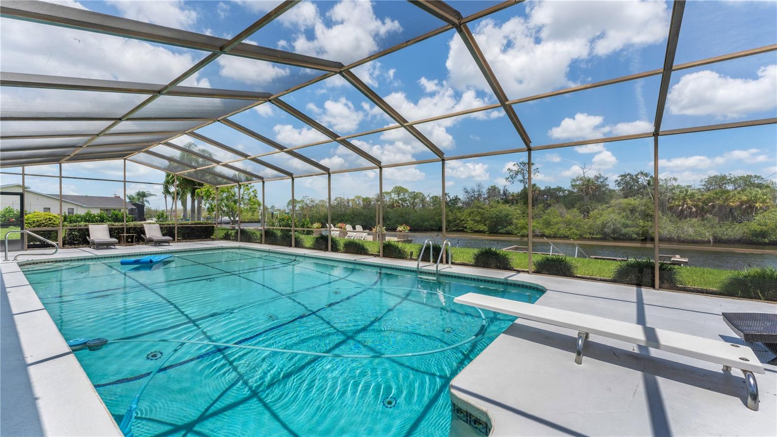 GULF HARBORS WOODLANDS - Residential