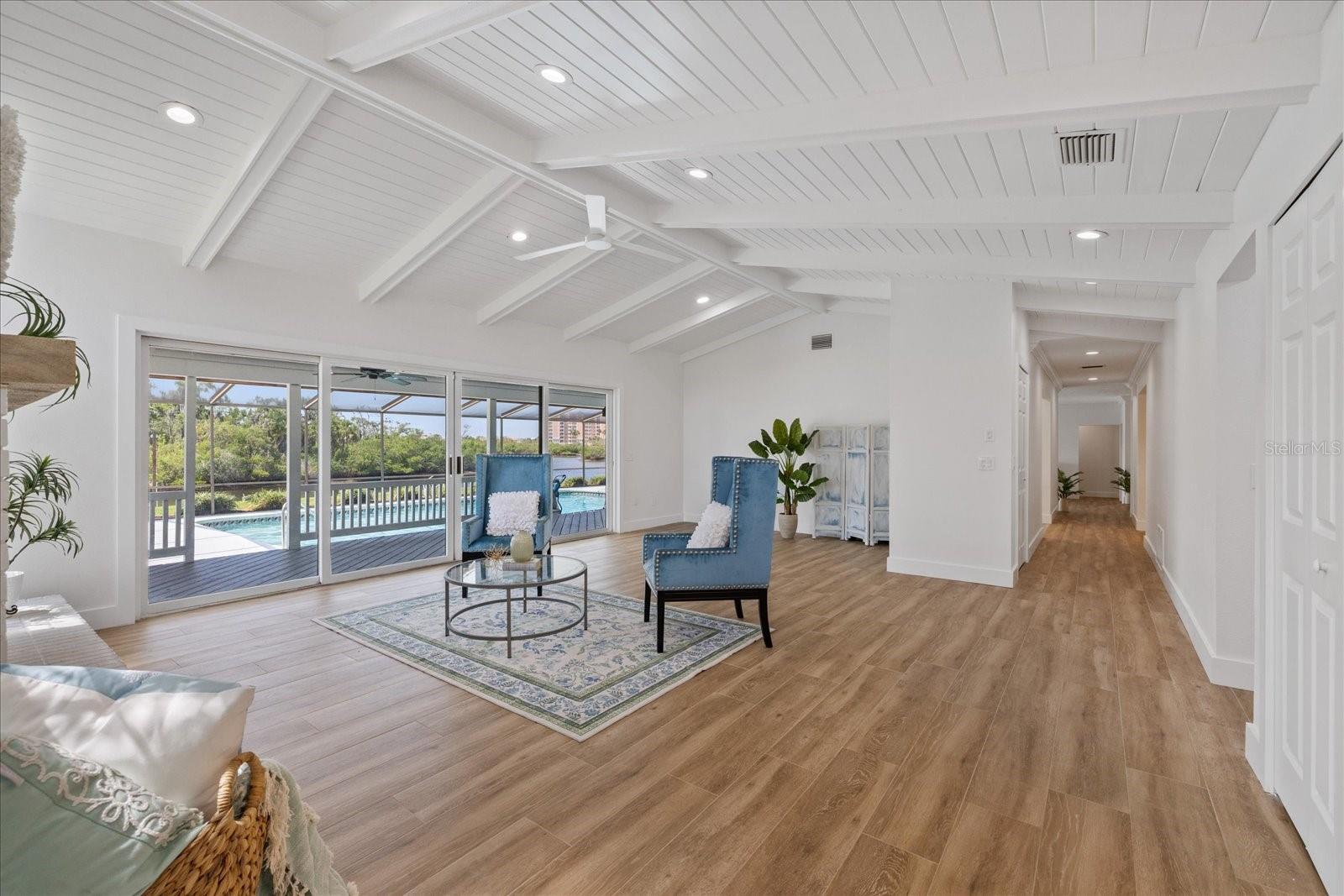 GULF HARBORS WOODLANDS - Residential