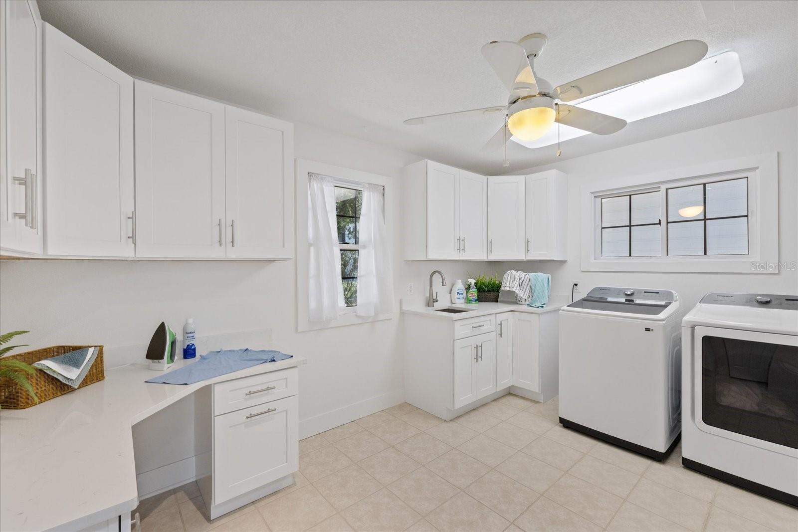 GULF HARBORS WOODLANDS - Residential