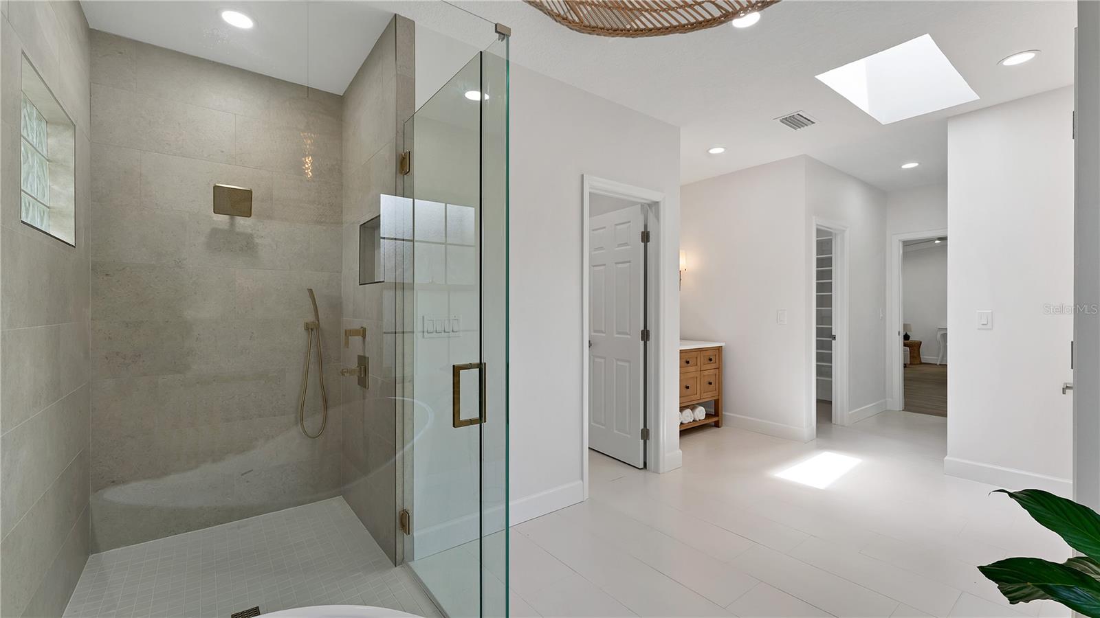 GULF HARBORS WOODLANDS - Residential