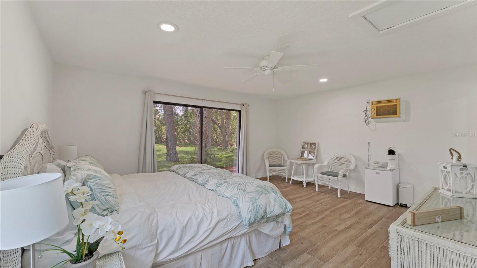 GULF HARBORS WOODLANDS - Residential