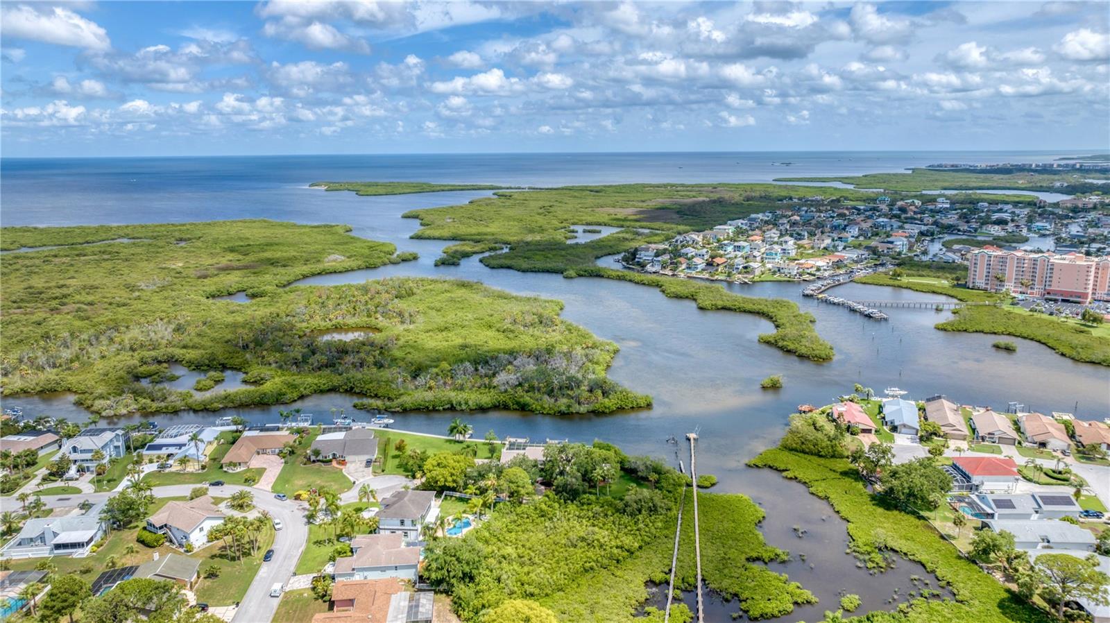 GULF HARBORS WOODLANDS - Residential
