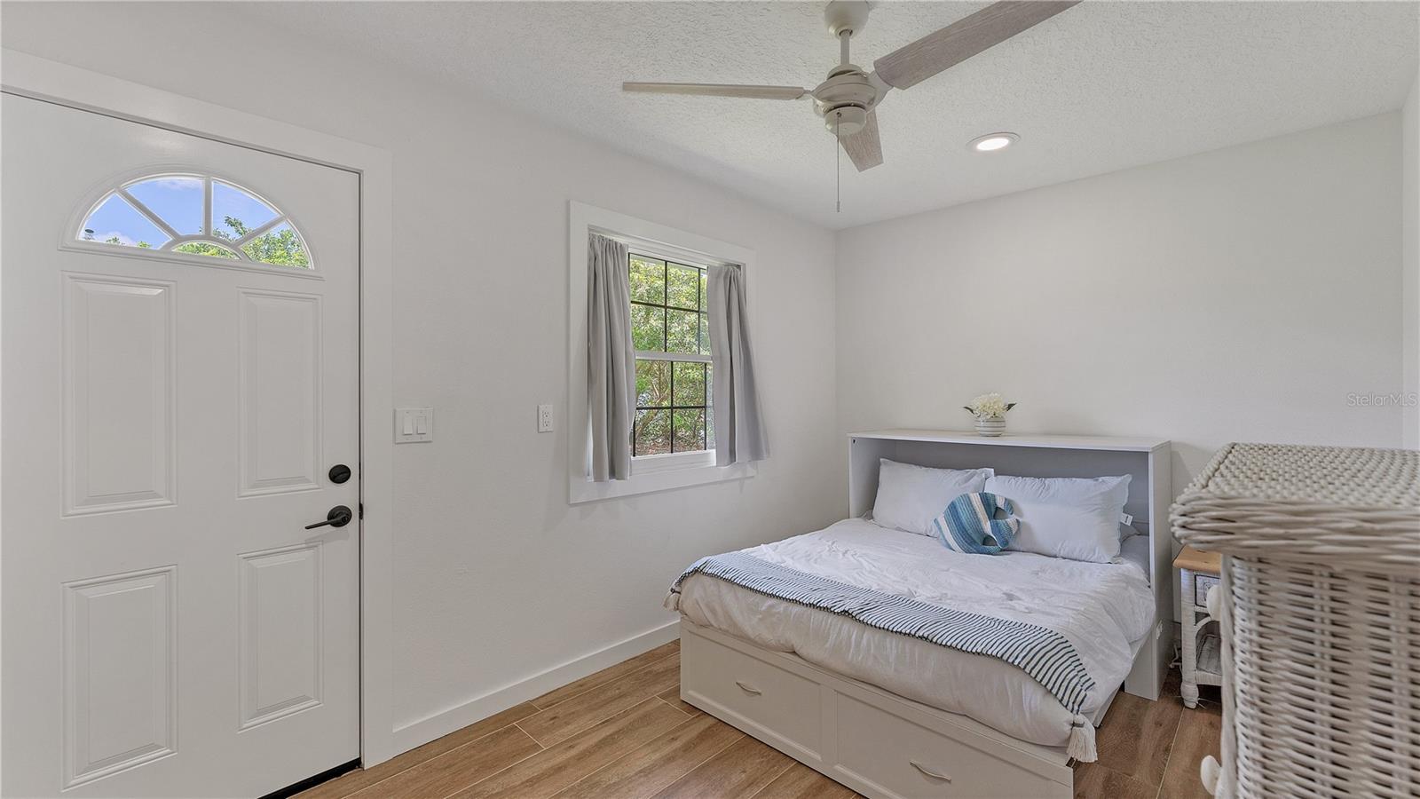GULF HARBORS WOODLANDS - Residential