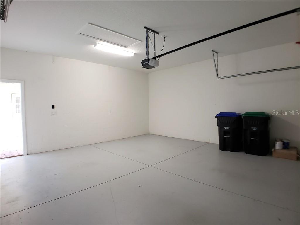 WINDERMERE SOUND PH 2 - Residential Lease