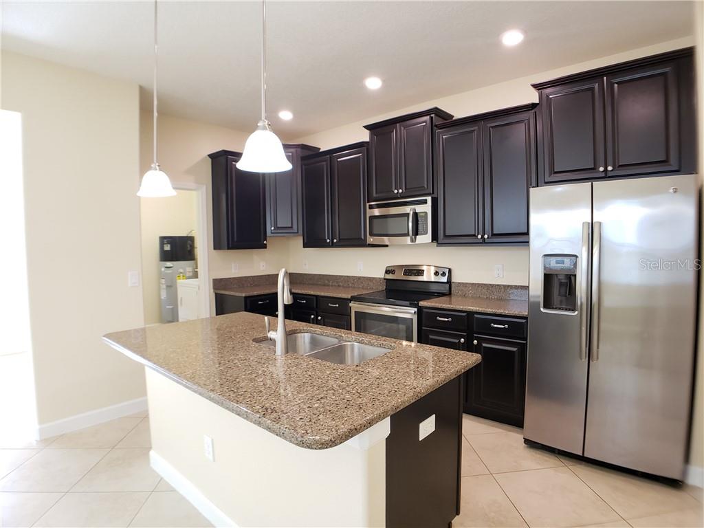 WINDERMERE SOUND PH 2 - Residential Lease