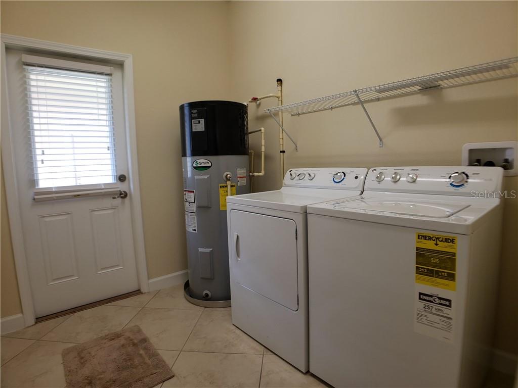 WINDERMERE SOUND PH 2 - Residential Lease