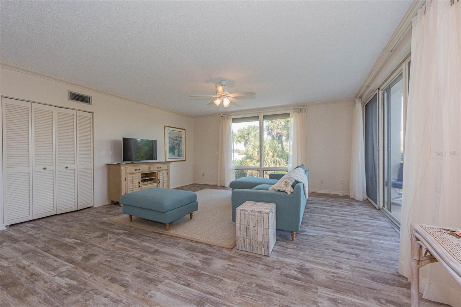 FOUNTAINS CONDO - Residential