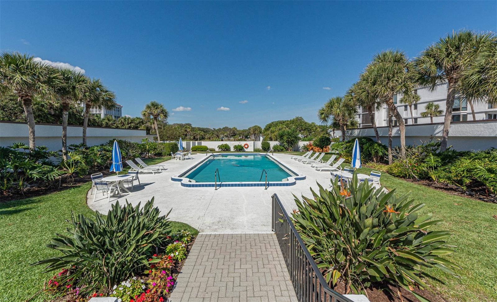 FOUNTAINS CONDO - Residential