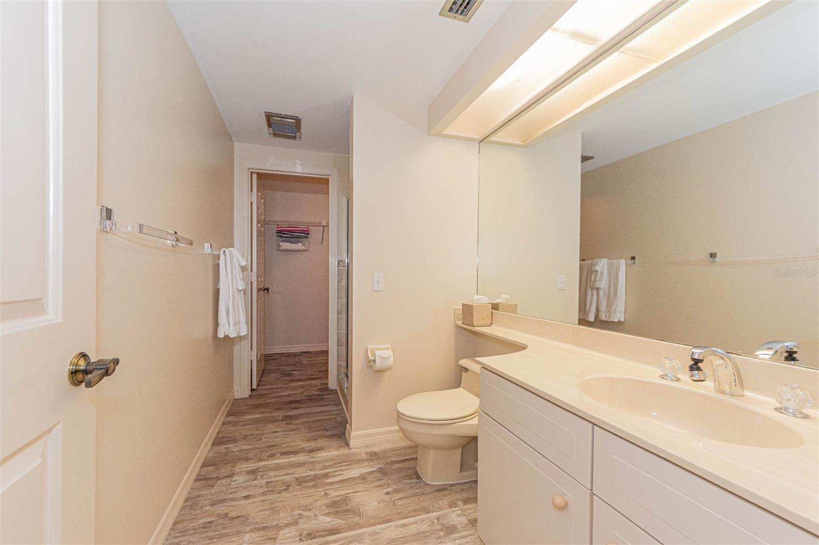 FOUNTAINS CONDO - Residential