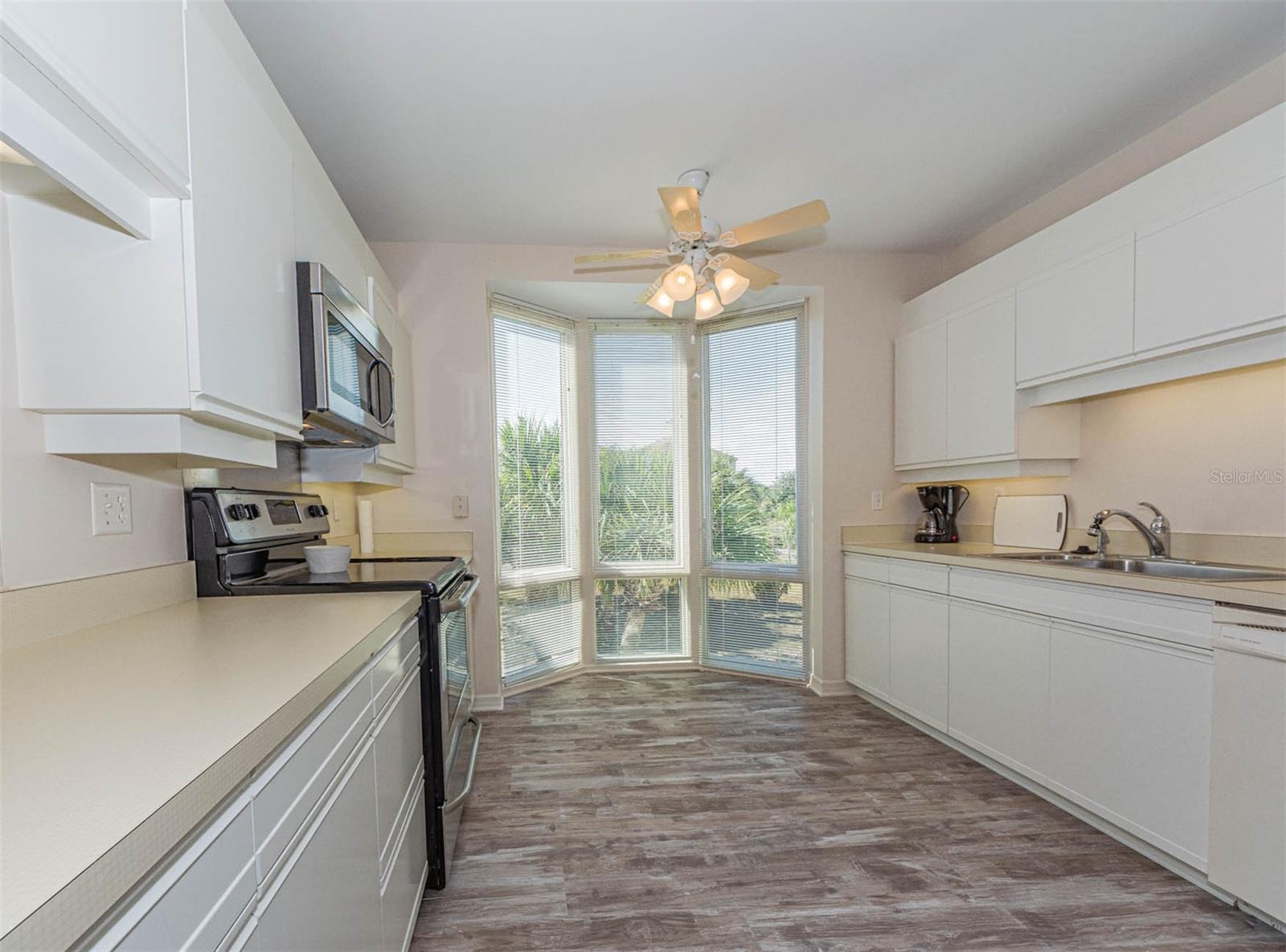 FOUNTAINS CONDO - Residential