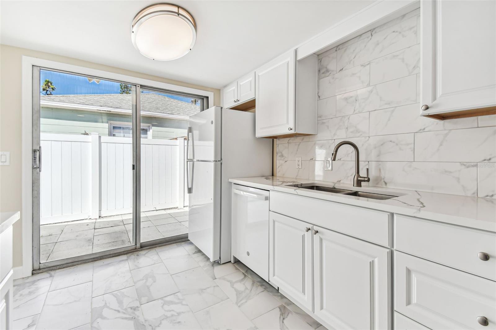 NORTH MADEIRA SHORES - Residential Lease
