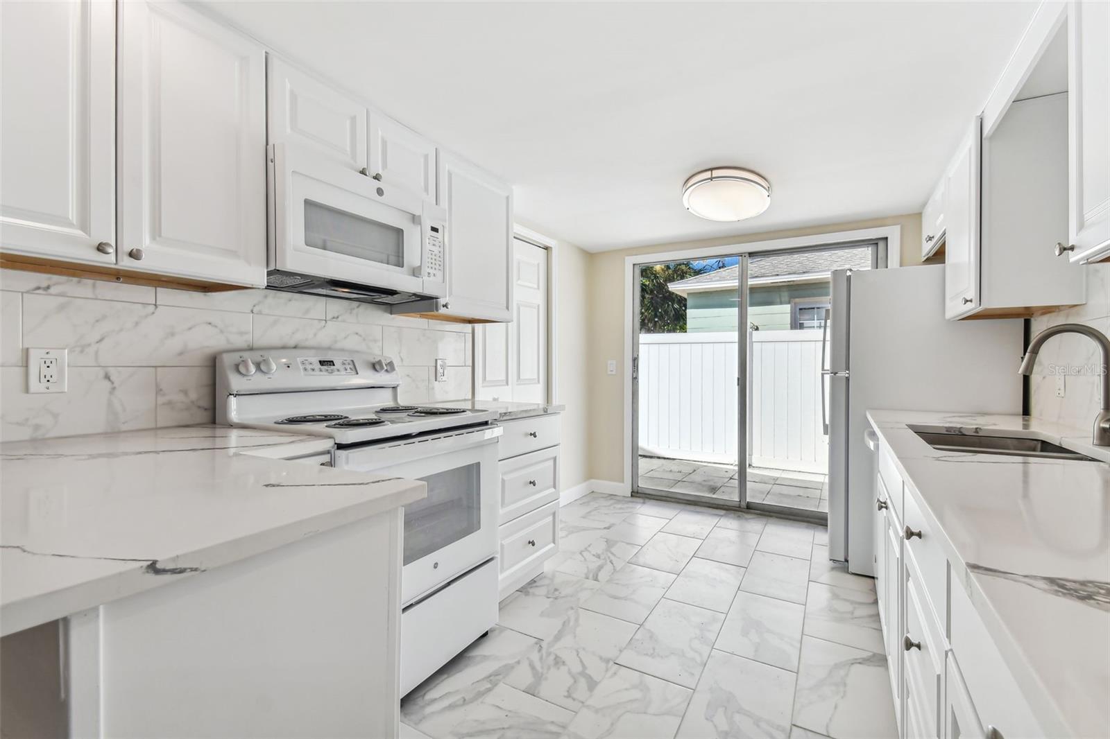NORTH MADEIRA SHORES - Residential Lease