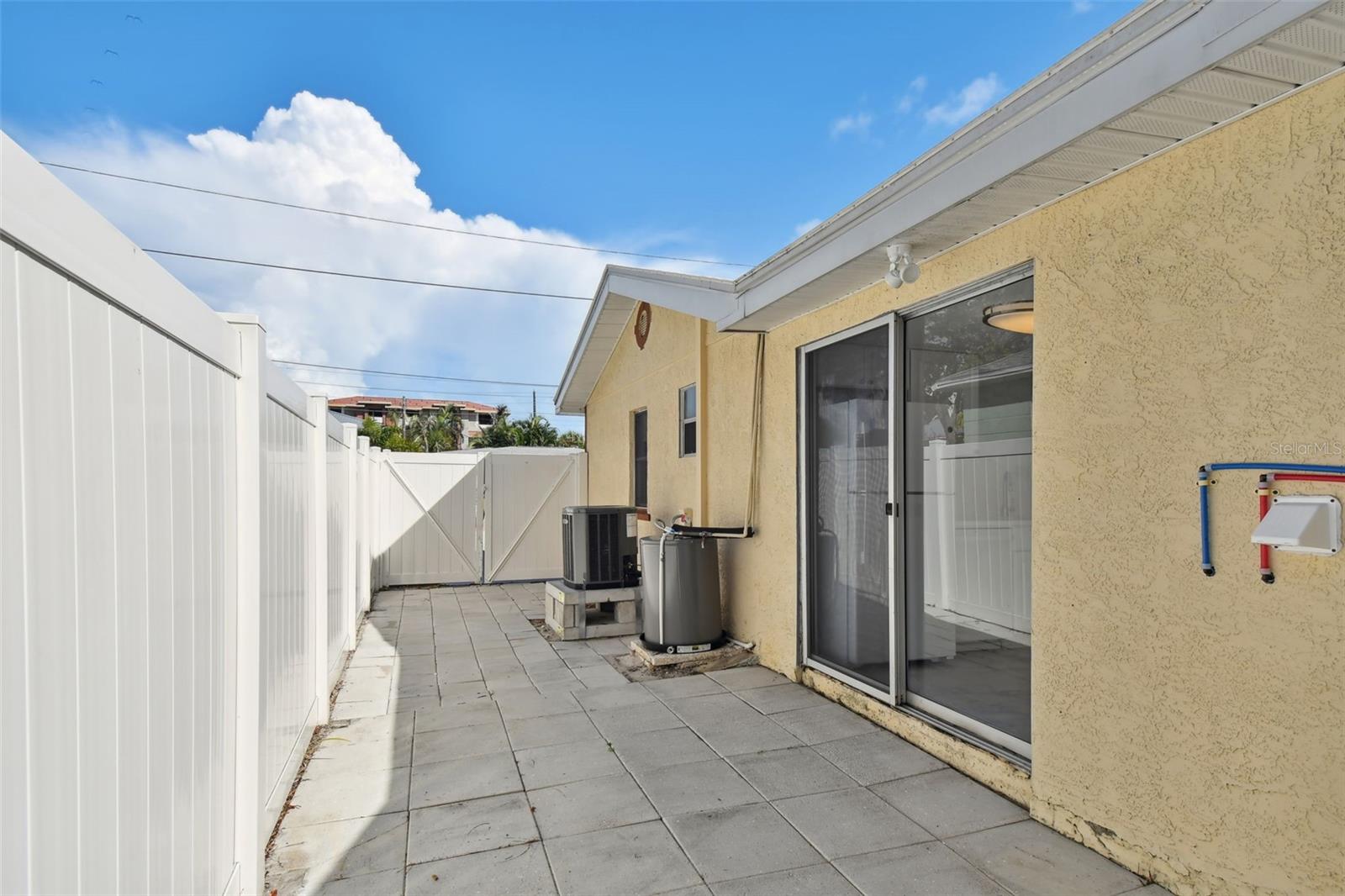 NORTH MADEIRA SHORES - Residential Lease