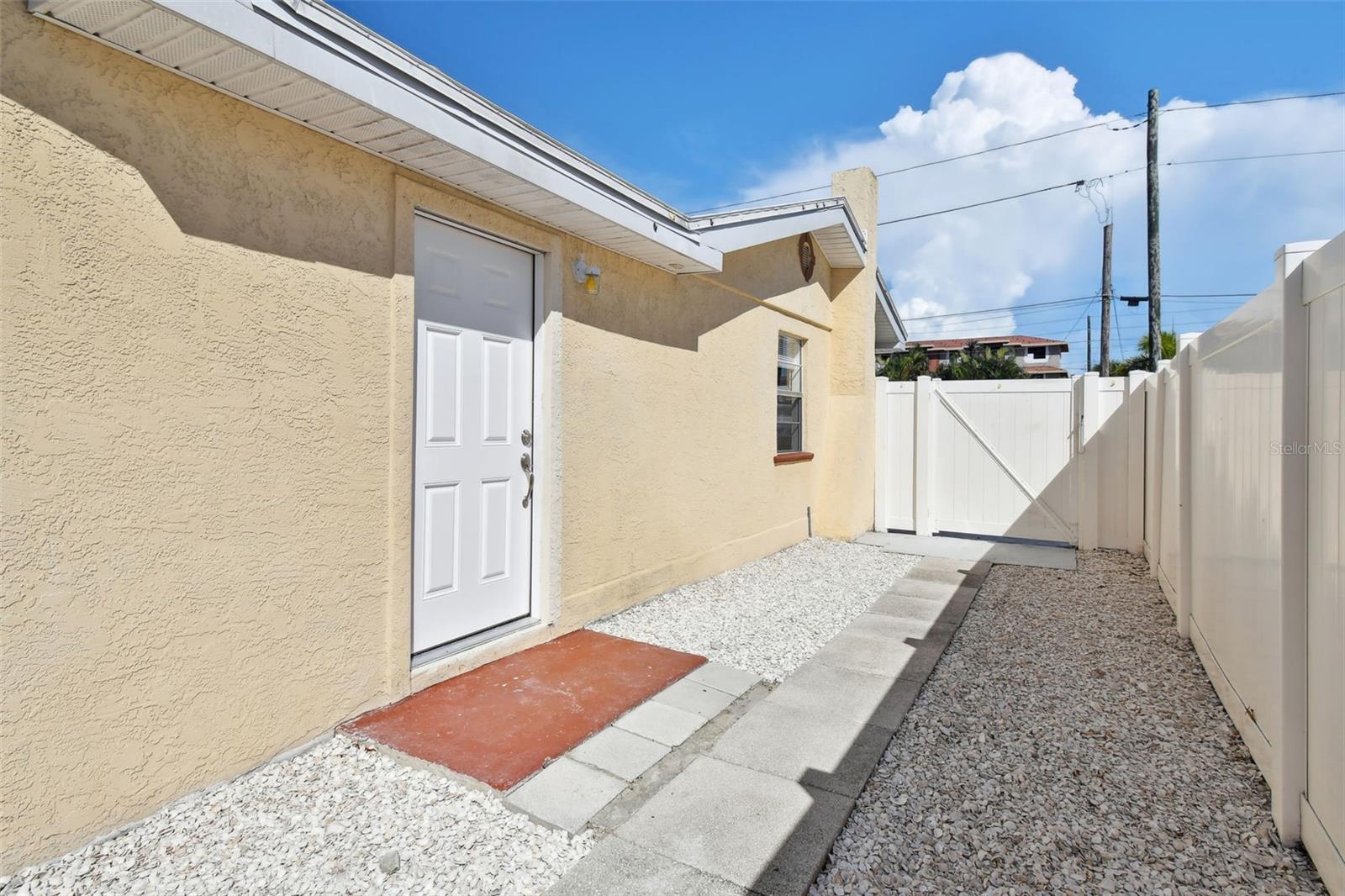 NORTH MADEIRA SHORES - Residential Lease