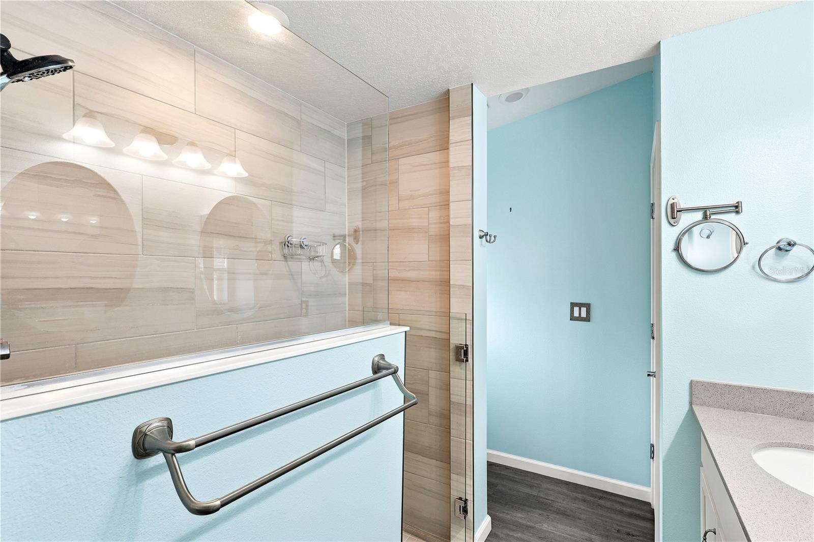 PLAT OF ROYAL PALMS - Residential