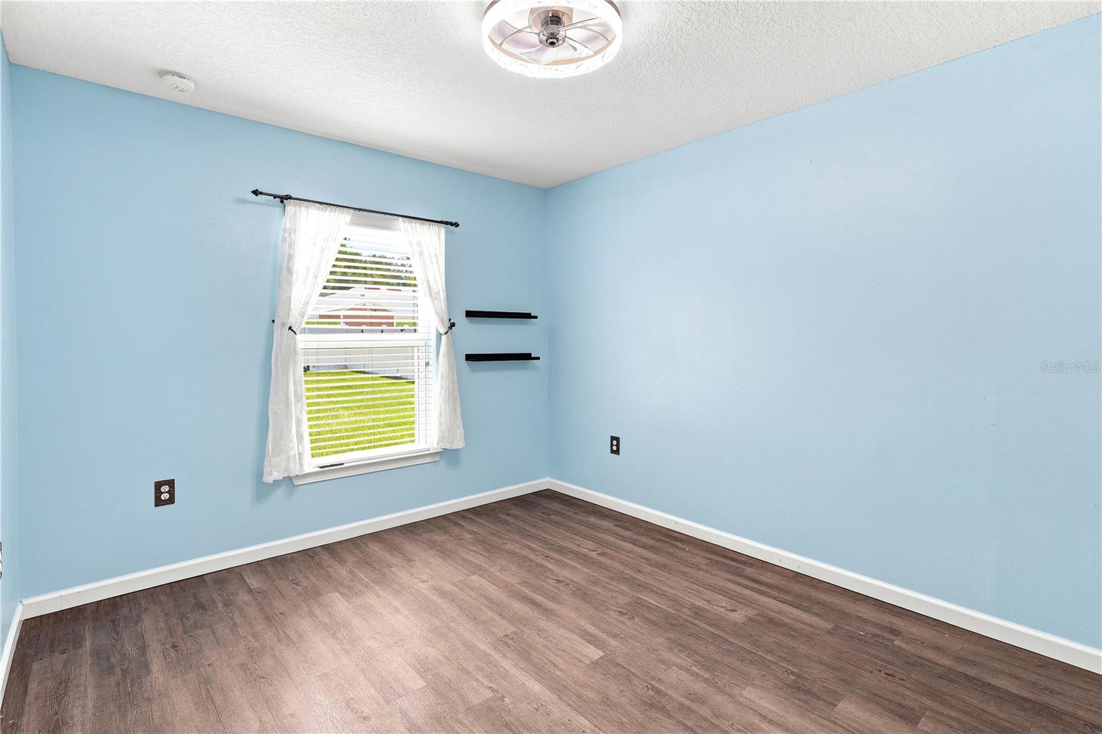 PLAT OF ROYAL PALMS - Residential