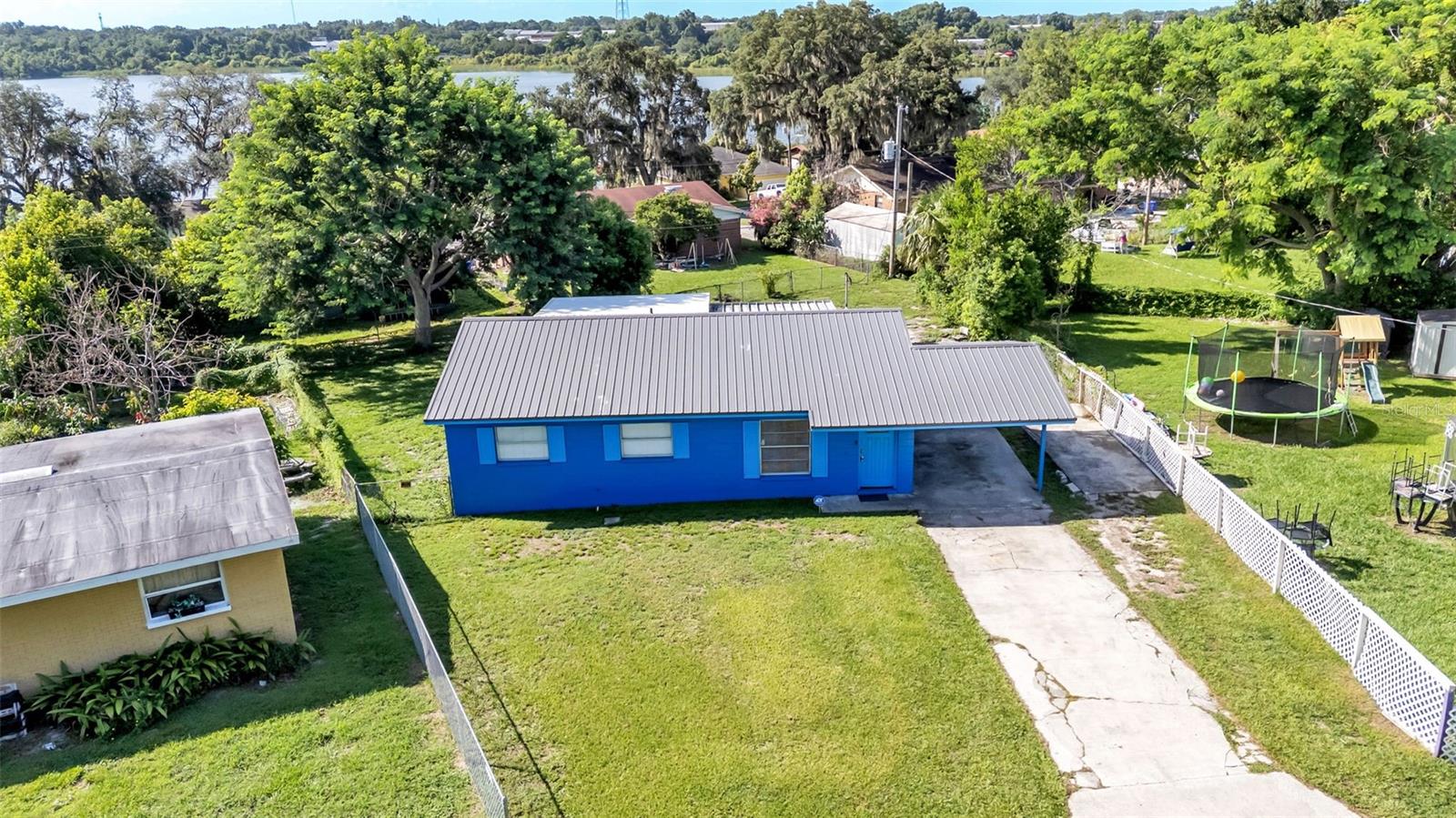 LAKE BONNET HILLS - Residential