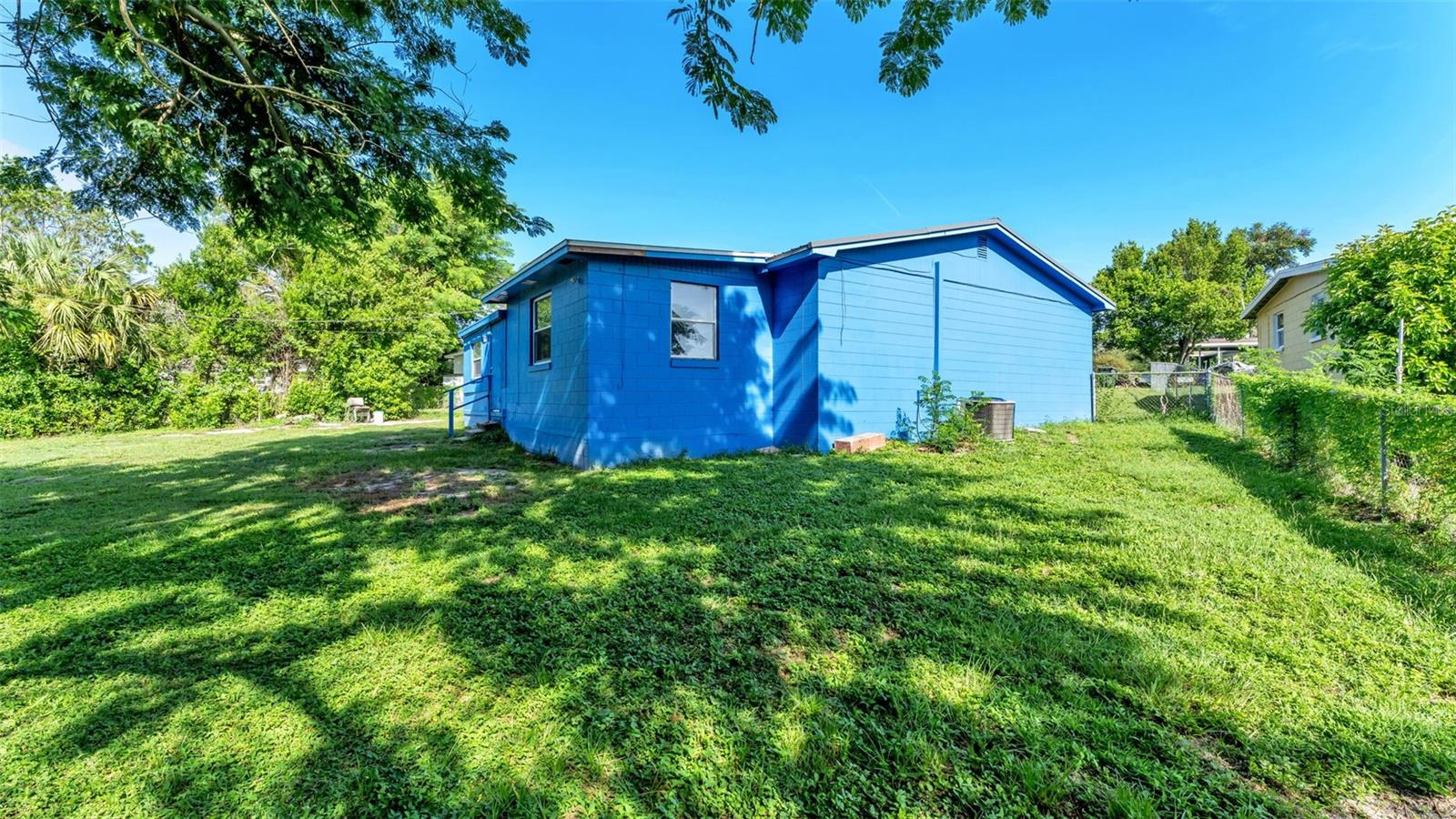 LAKE BONNET HILLS - Residential