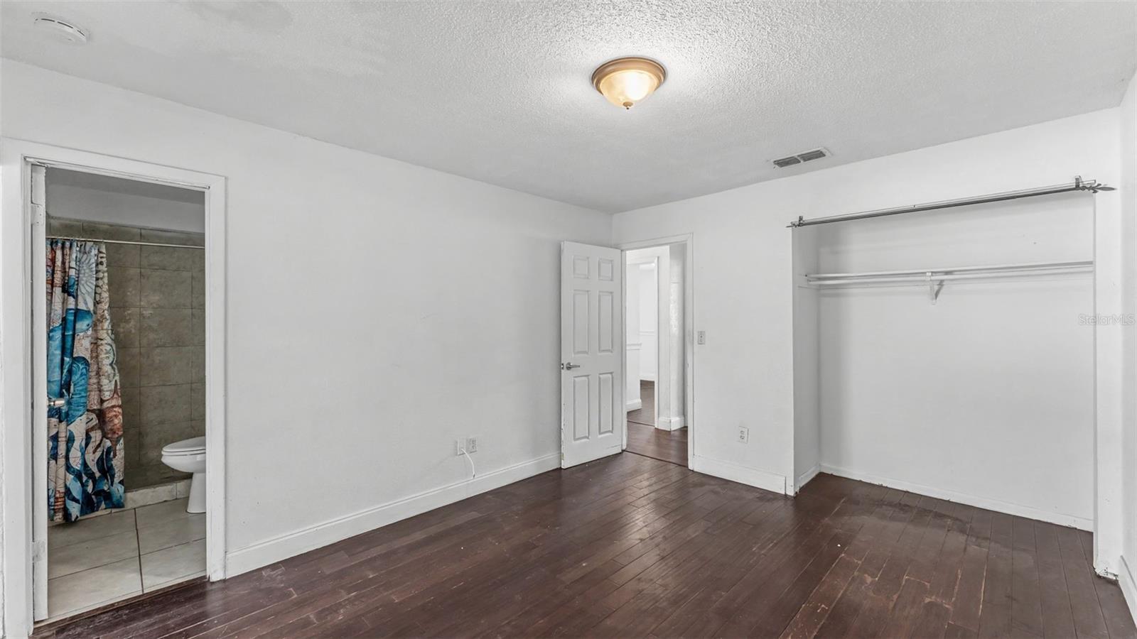 LAKE BONNET HILLS - Residential